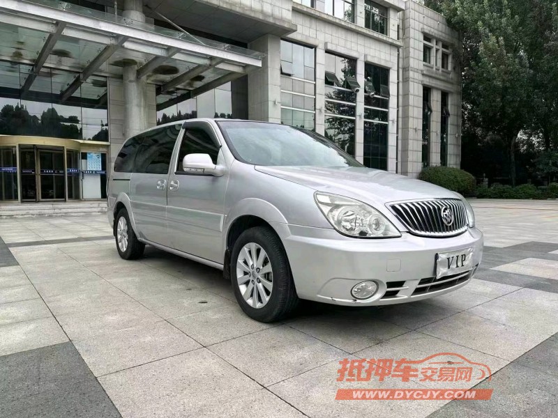 枣庄15年别克陆尊3