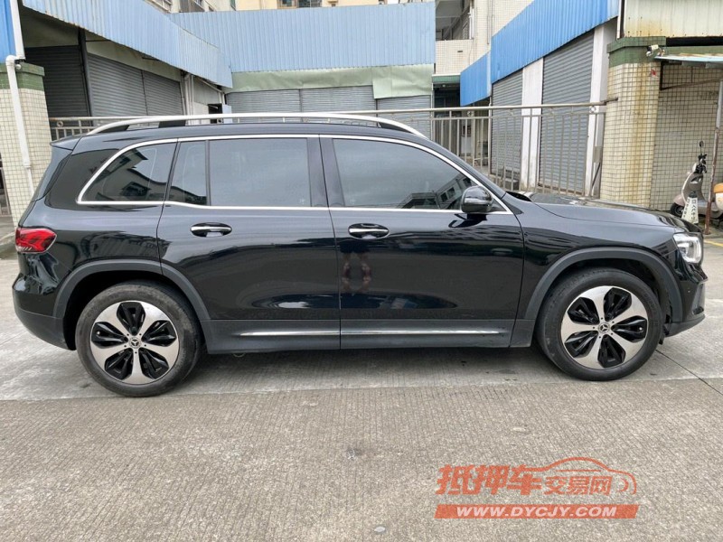 中山21年奔驰GLB2