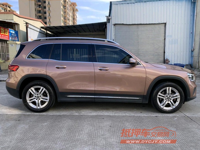 中山20年奔驰GLB2