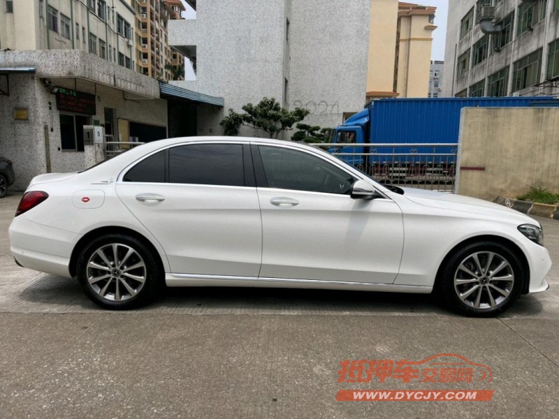 中山21年奔驰C2