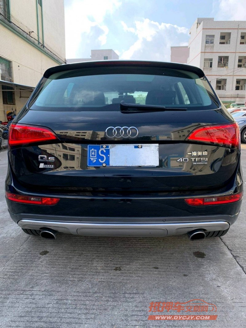 中山19年奥迪Q59