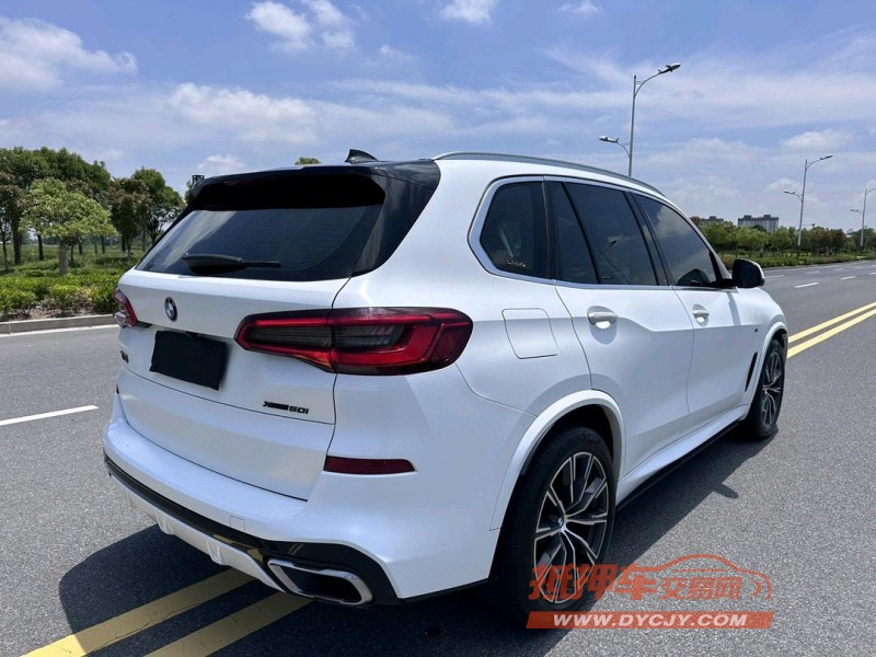 盐城19年宝马X58