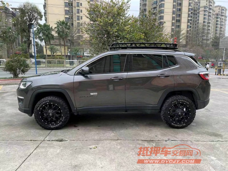 佛山20年Jeep指南者3