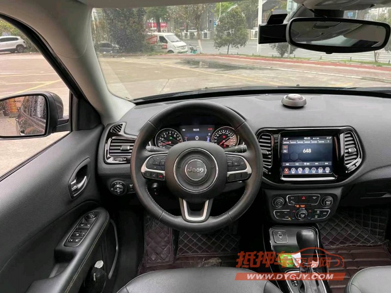 佛山20年Jeep指南者8