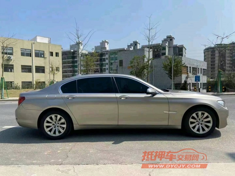 广州14年宝马7系4