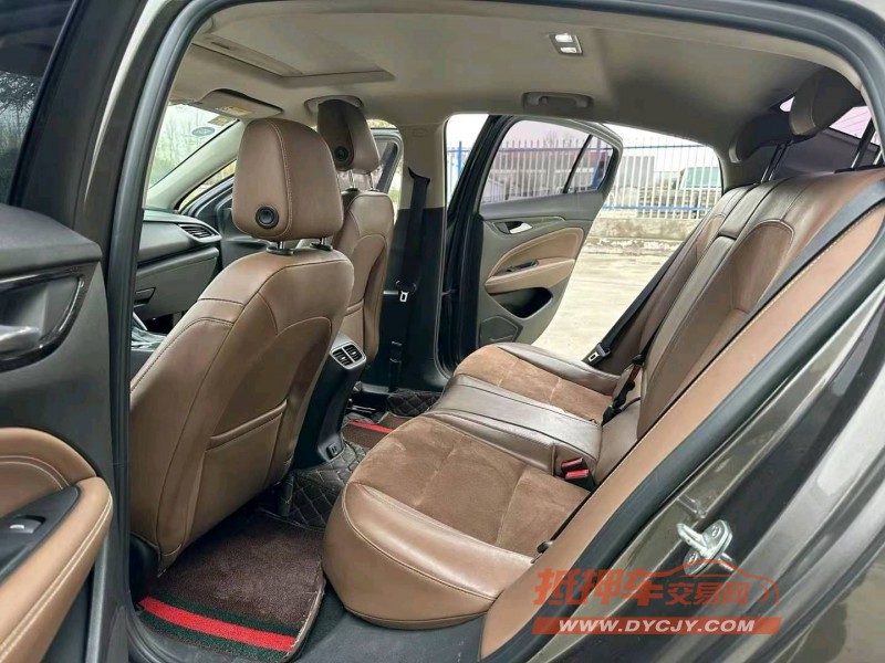 徐州19年别克君威7