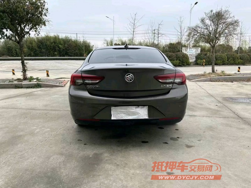 徐州19年别克君威9