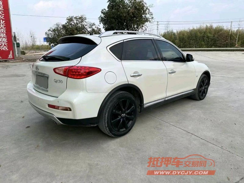 徐州17年英菲尼迪QX508
