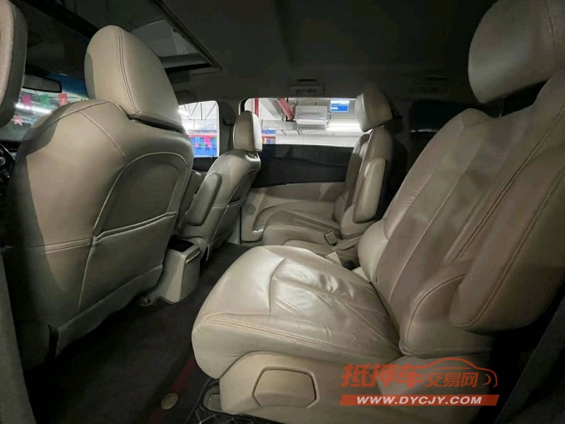 成都18年别克GL84