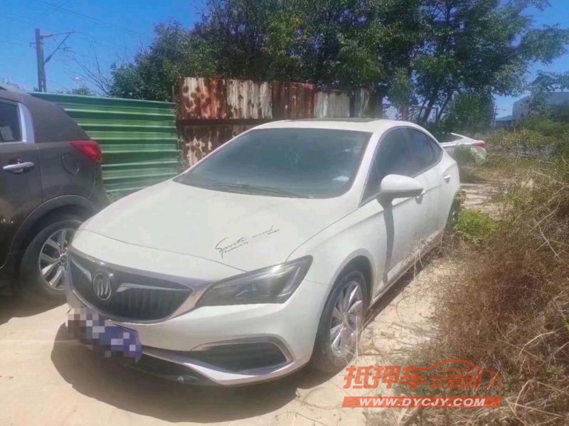 青岛18年别克威朗2