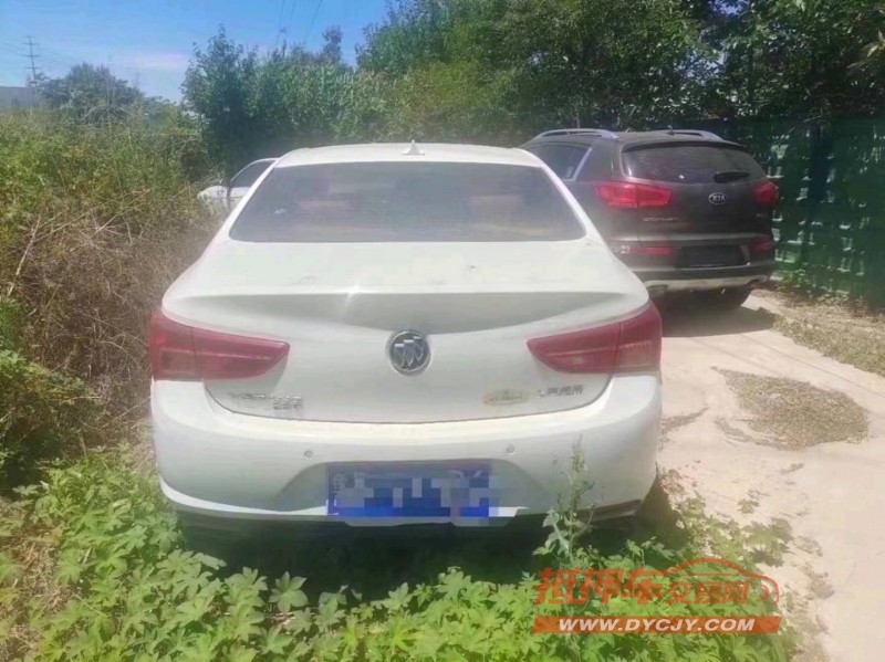 青岛18年别克威朗7