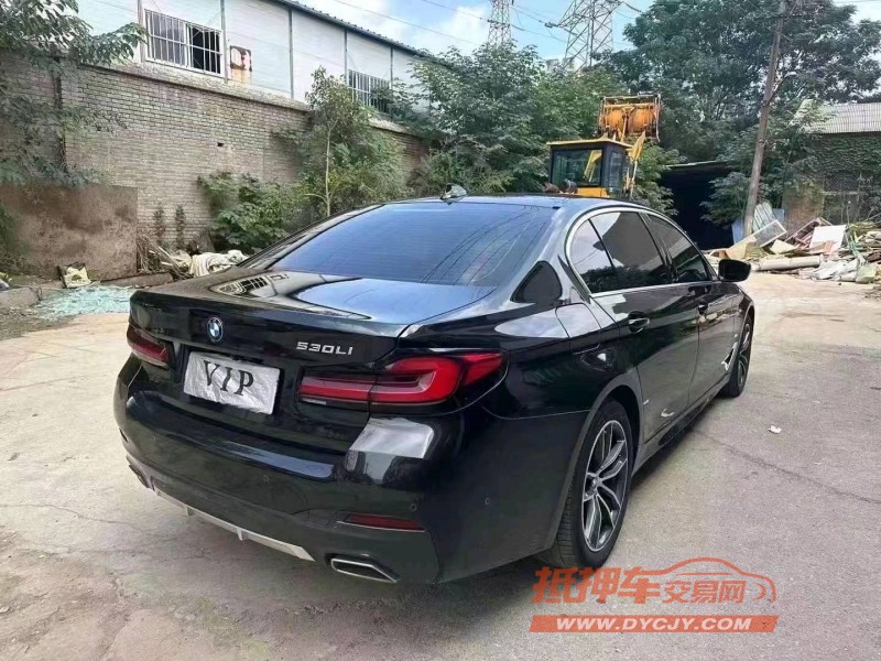 烟台22年宝马5系4