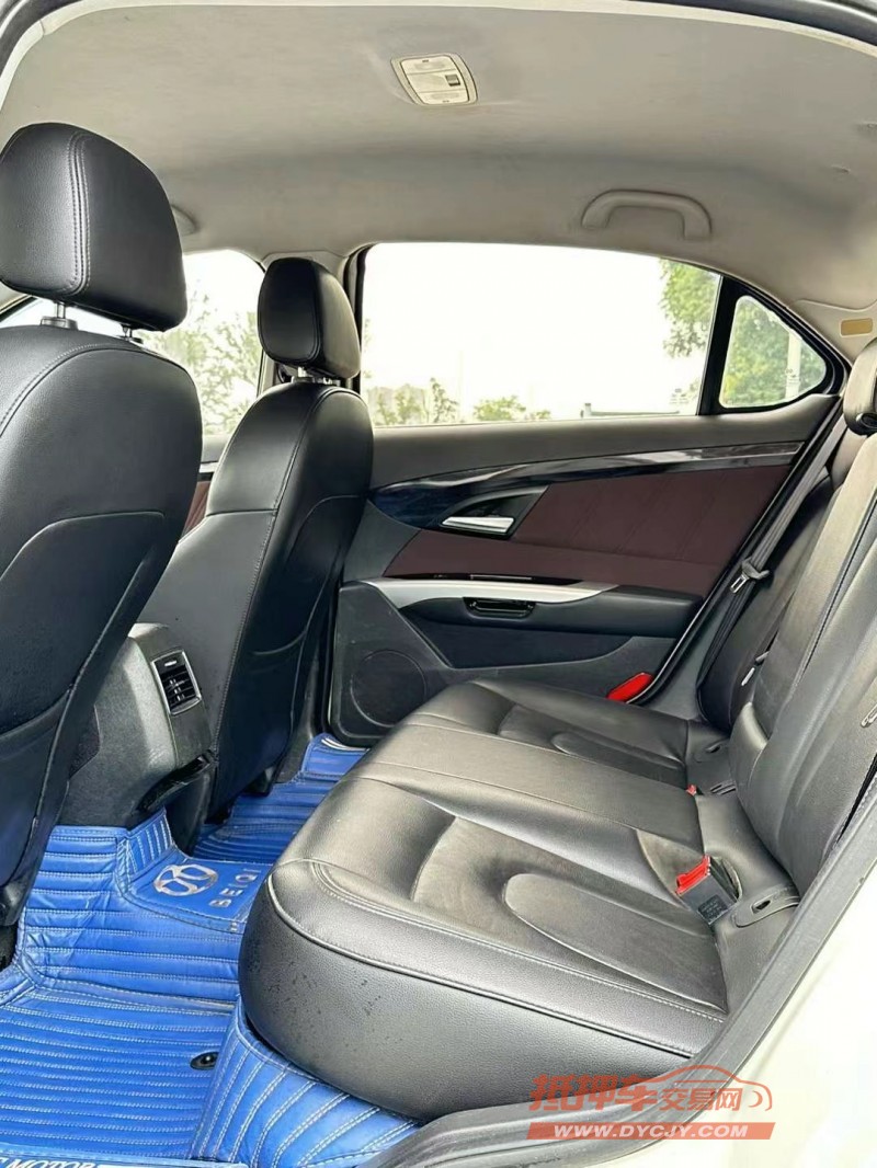 东莞19年北汽绅宝D706