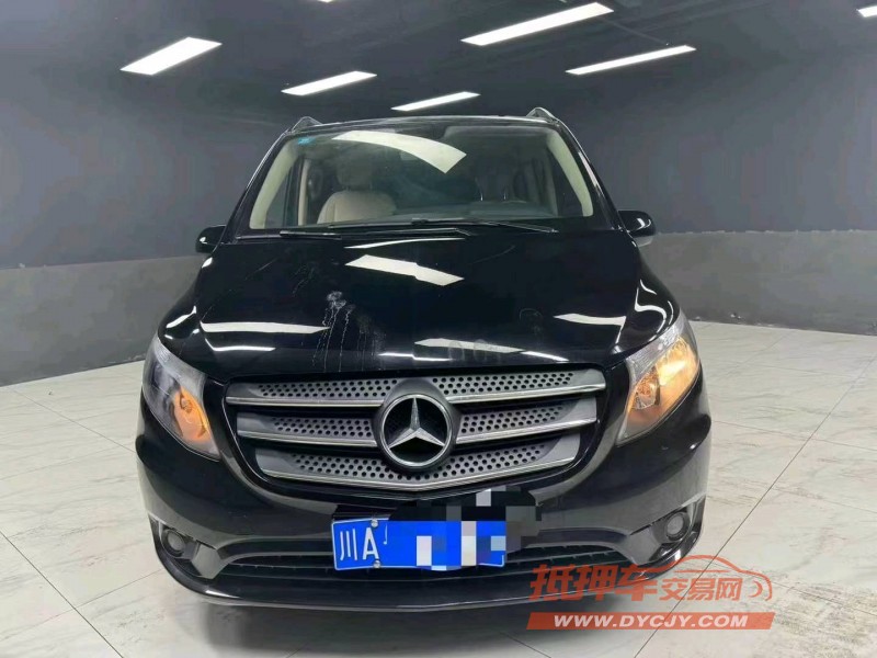 成都20年奔驰威霆1