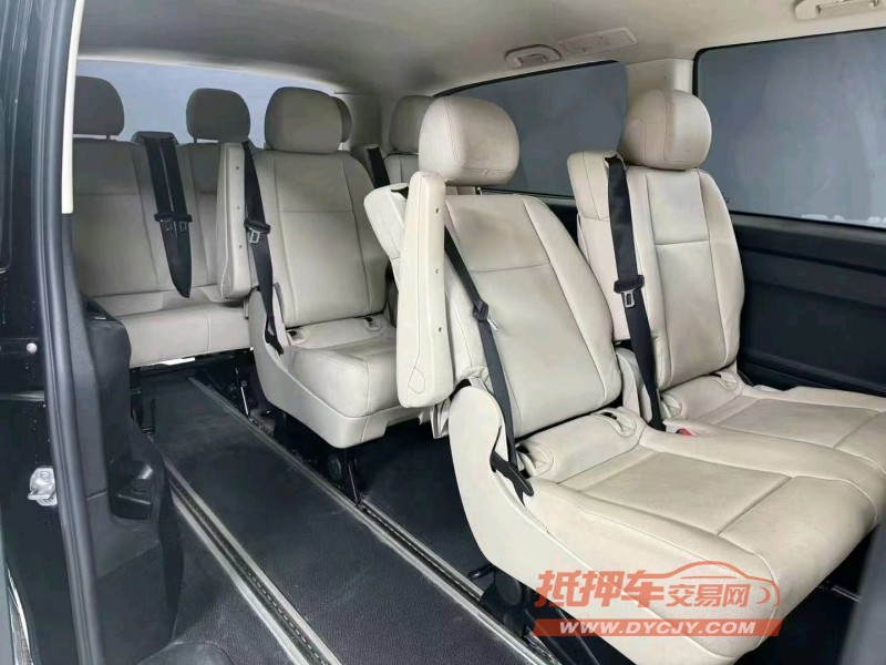 成都20年奔驰威霆9