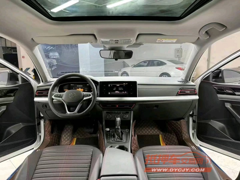 成都23年大众朗逸8