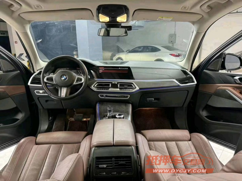 成都21年宝马X55