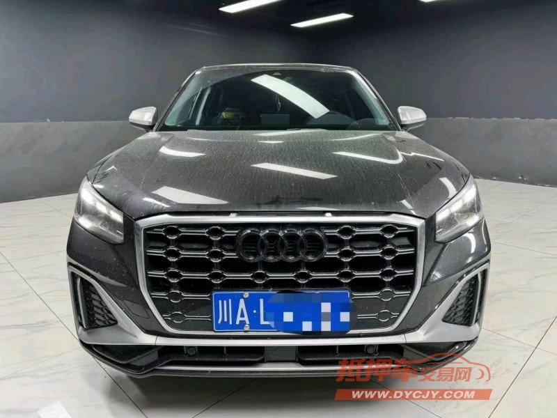 成都22年奥迪Q21