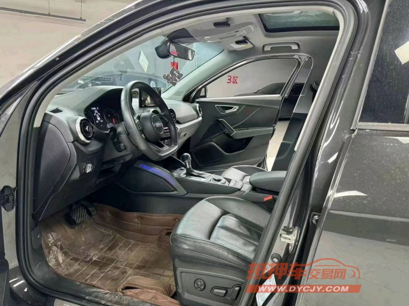 成都22年奥迪Q25