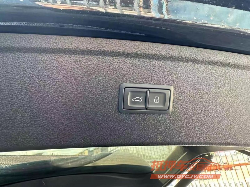 武汉22年奥迪Q57