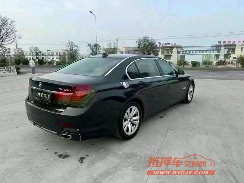 盐城12年宝马7系8