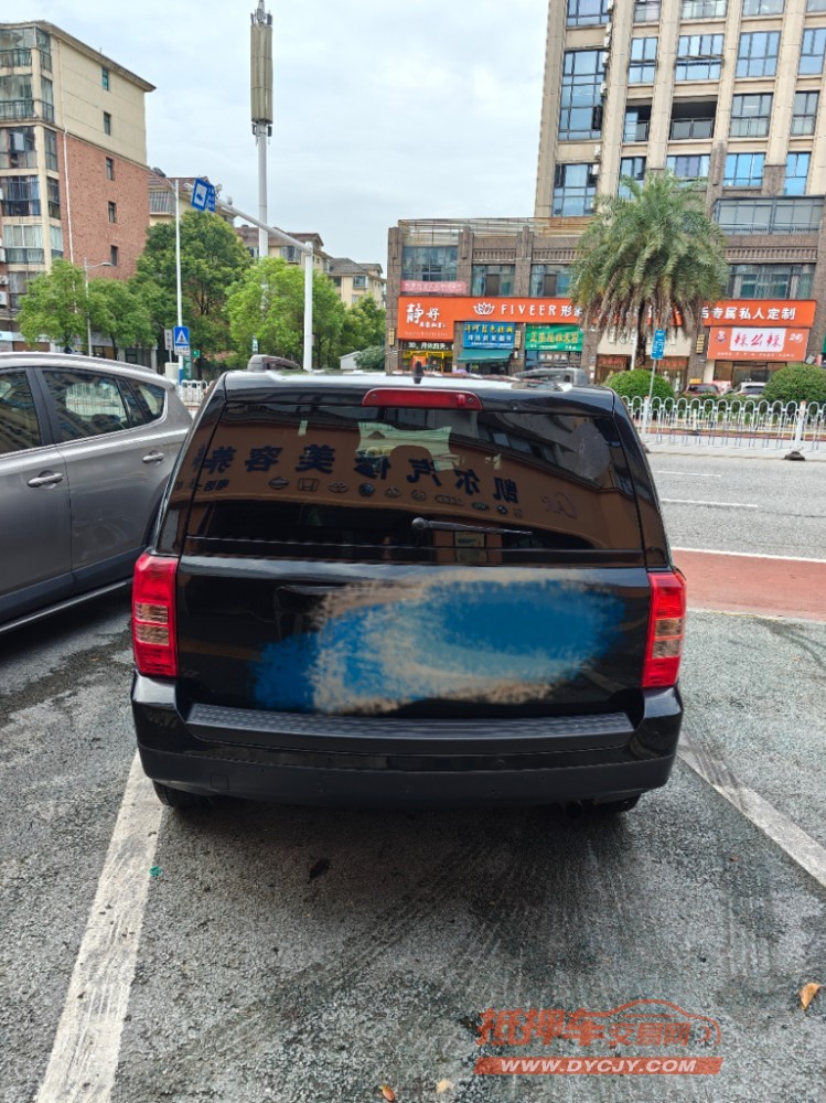 萍鄉15年Jeep自由客2