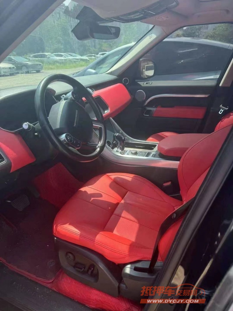 济宁19年路虎揽胜运动4