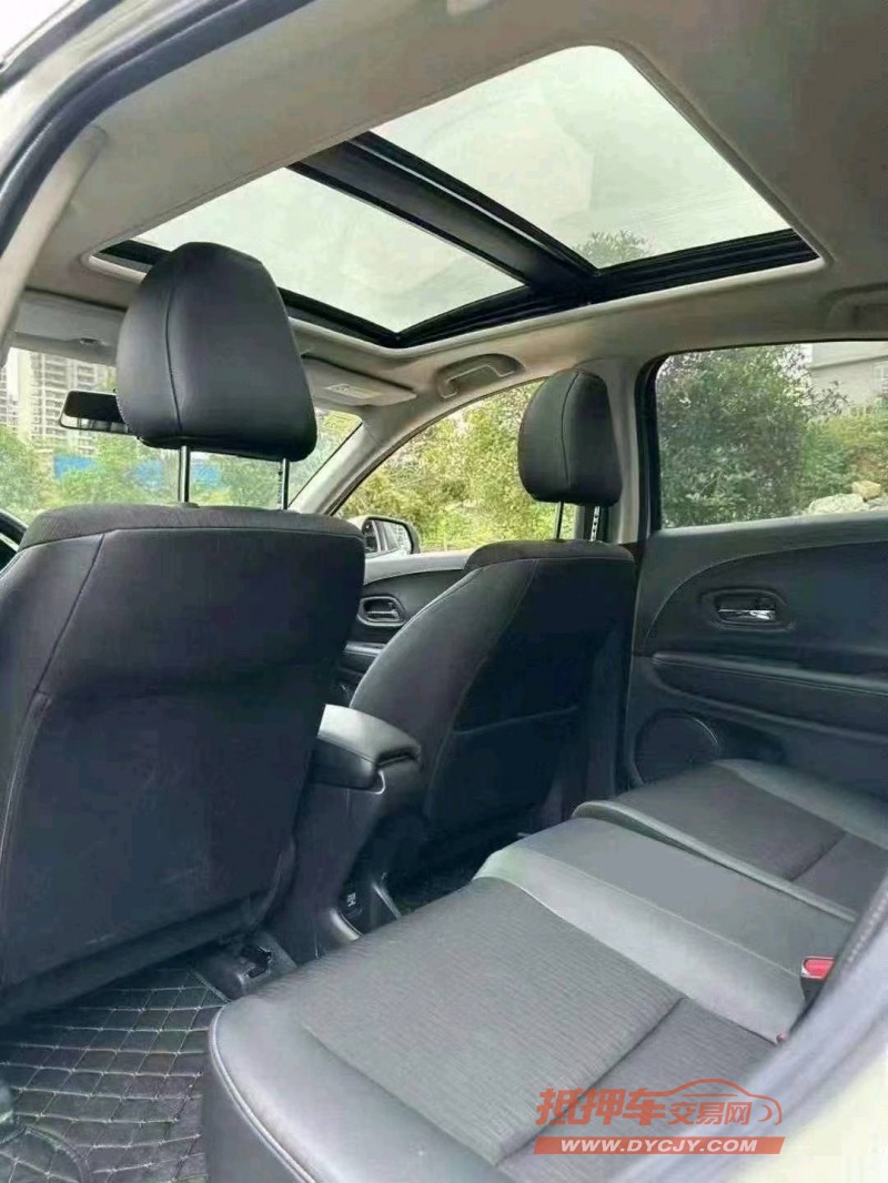 成都21年本田缤智5