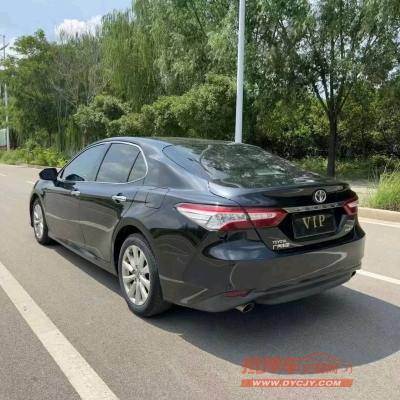 潍坊19年丰田凯美瑞7