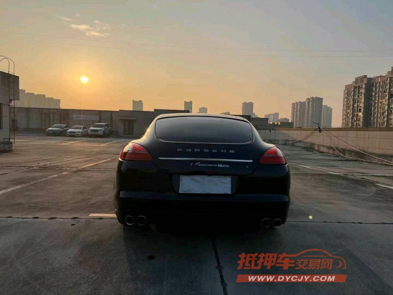 連云港12年保時捷帕拉梅拉9