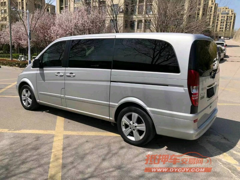 保定17年奔驰唯雅诺3