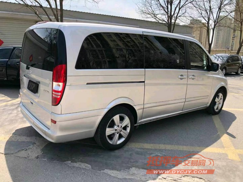 保定17年奔驰唯雅诺7