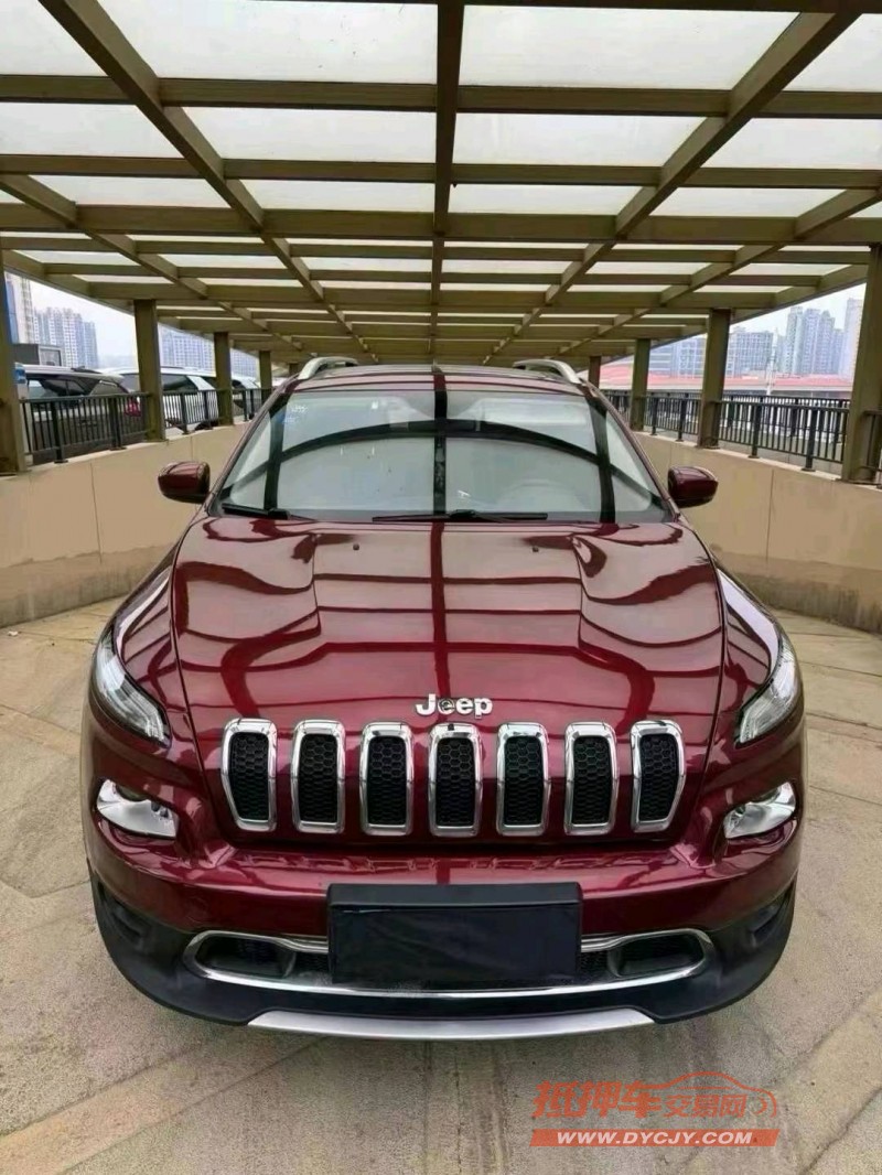 泰州17年Jeep自由光1