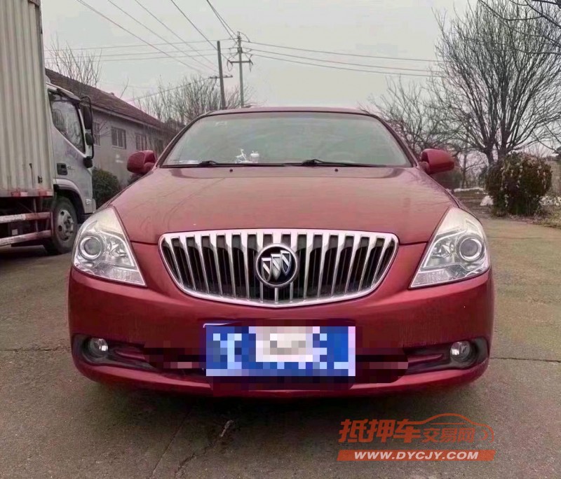 青岛14年别克凯越1