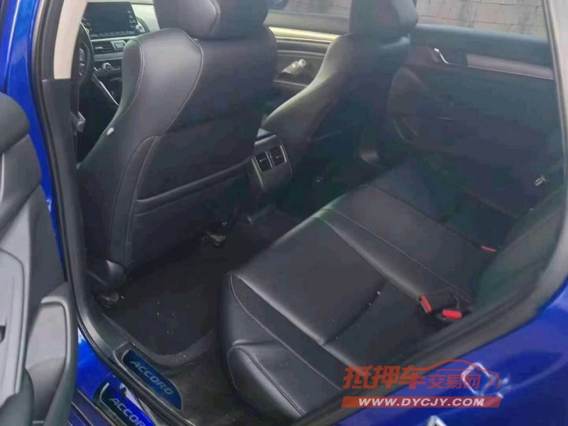 济宁19年本田雅阁4