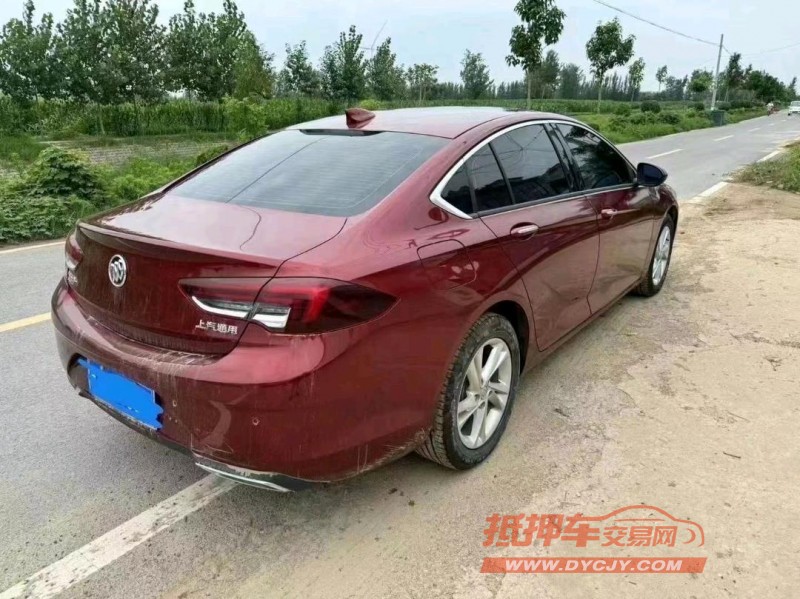 菏泽21年别克君威8