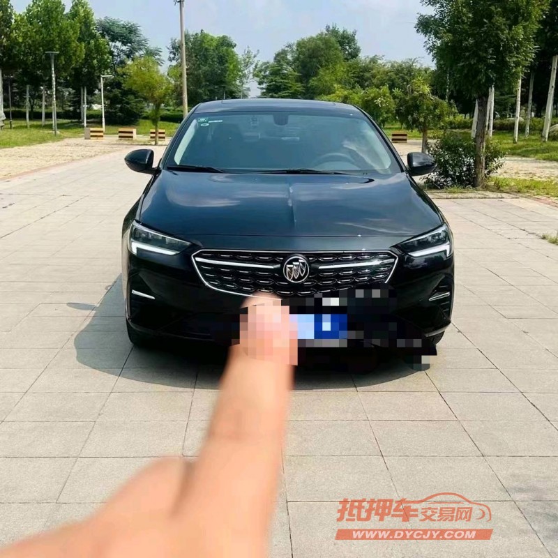 青岛22年别克君威1