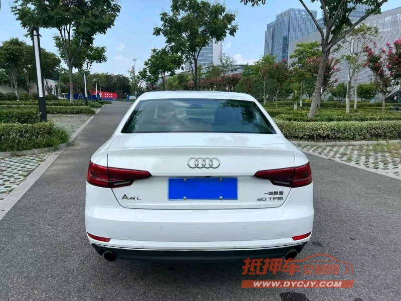 苏州16年奥迪A4L9