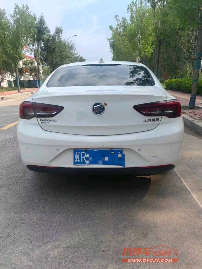 沧州19年别克君威9