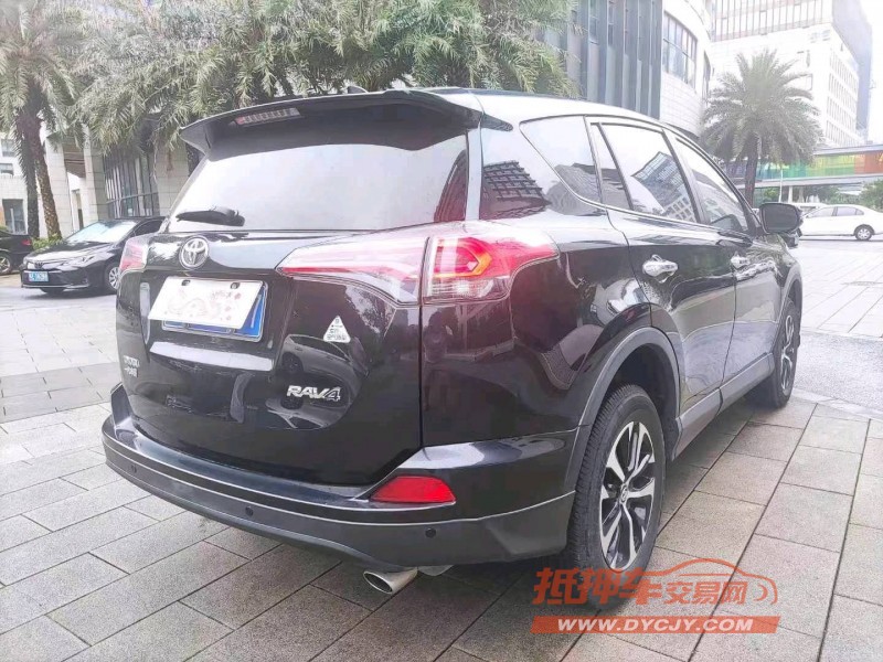 佛山18年丰田RAV4荣放4