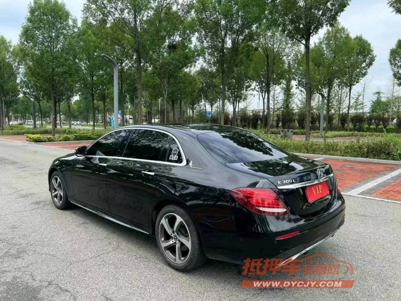 济南18年奔驰E5