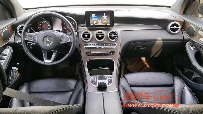 济南16年奔驰GLC8