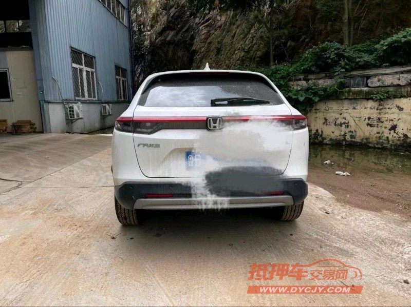 青岛23年本田缤智9