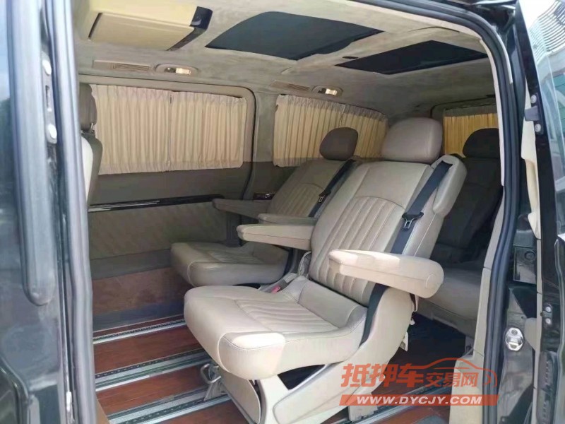 潍坊12年奔驰唯雅诺3