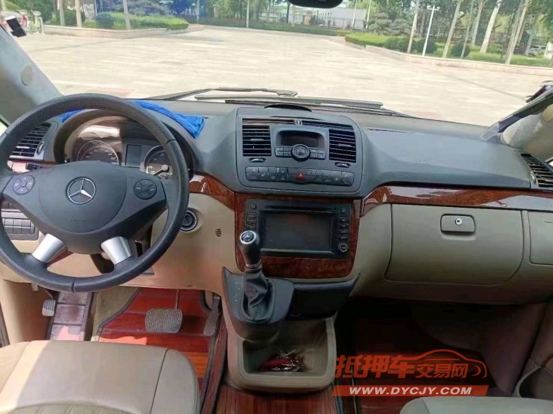 潍坊12年奔驰唯雅诺5