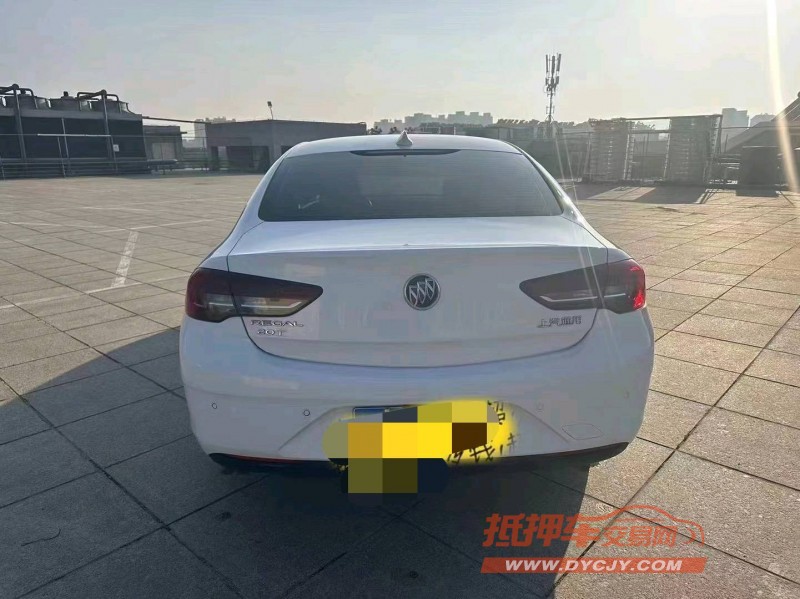 烟台19年别克君威9