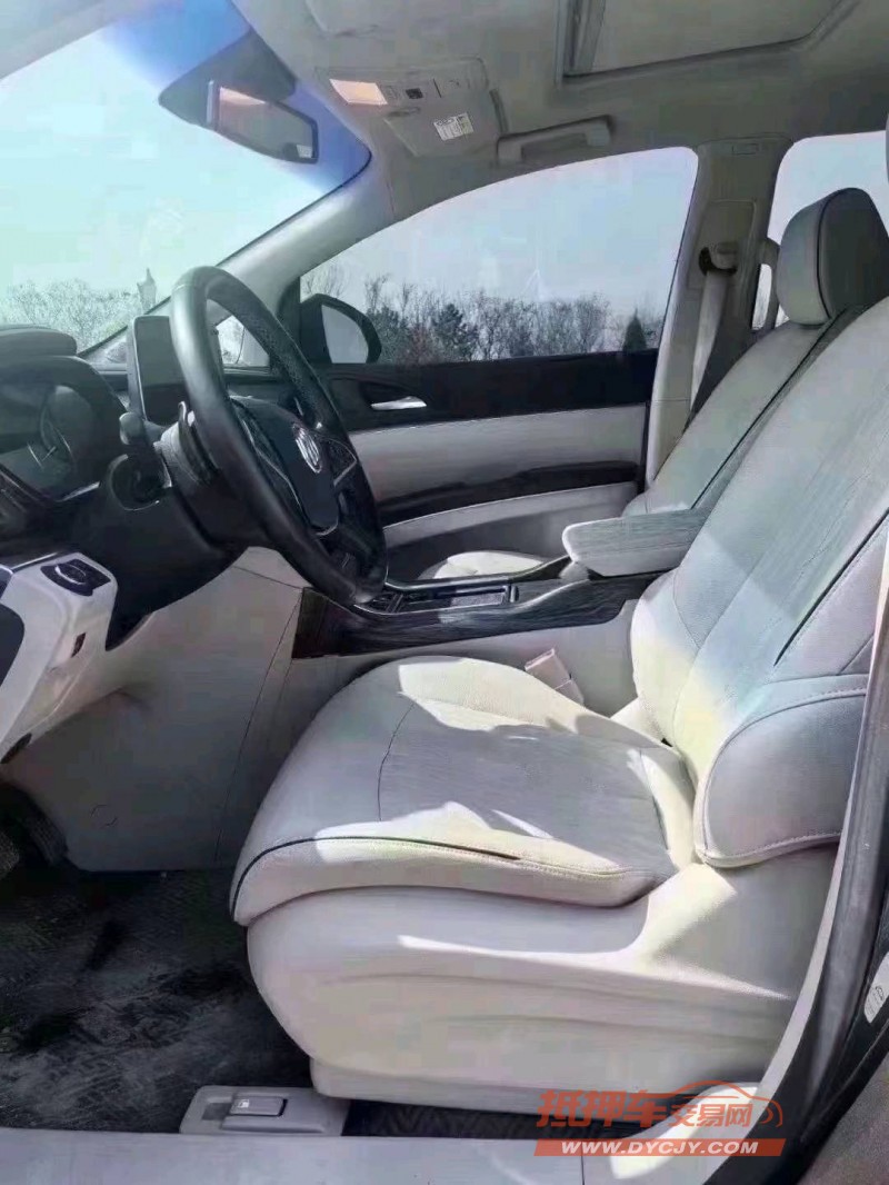 保定21年别克GL86