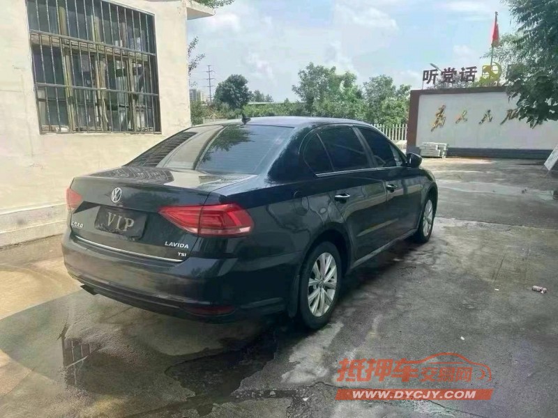 潍坊17年大众朗逸5