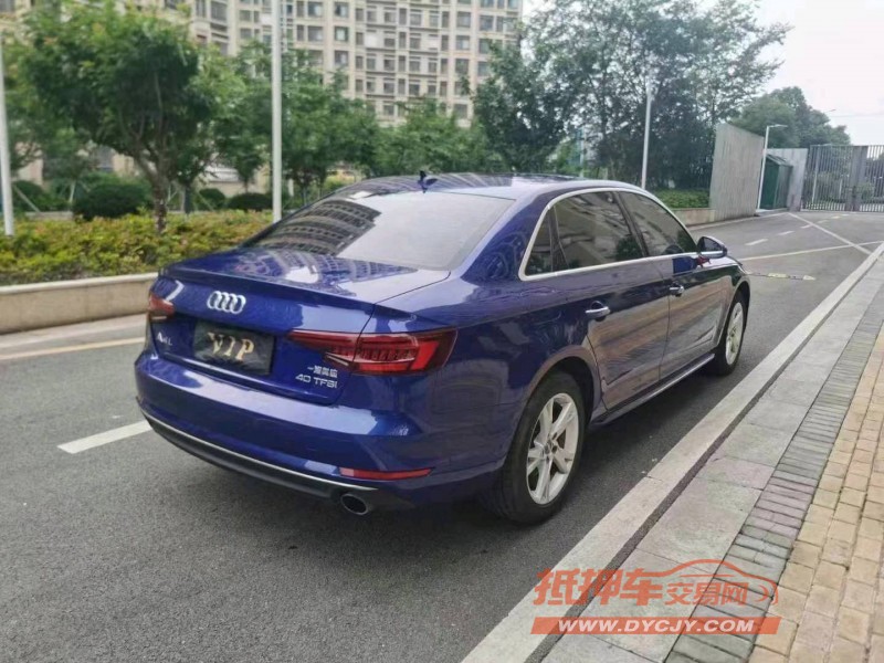 苏州18年奥迪A4L8