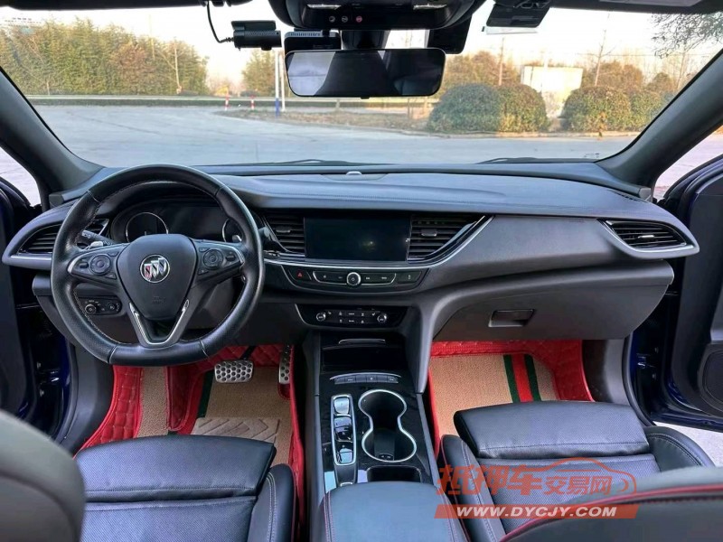 徐州22年别克君威5